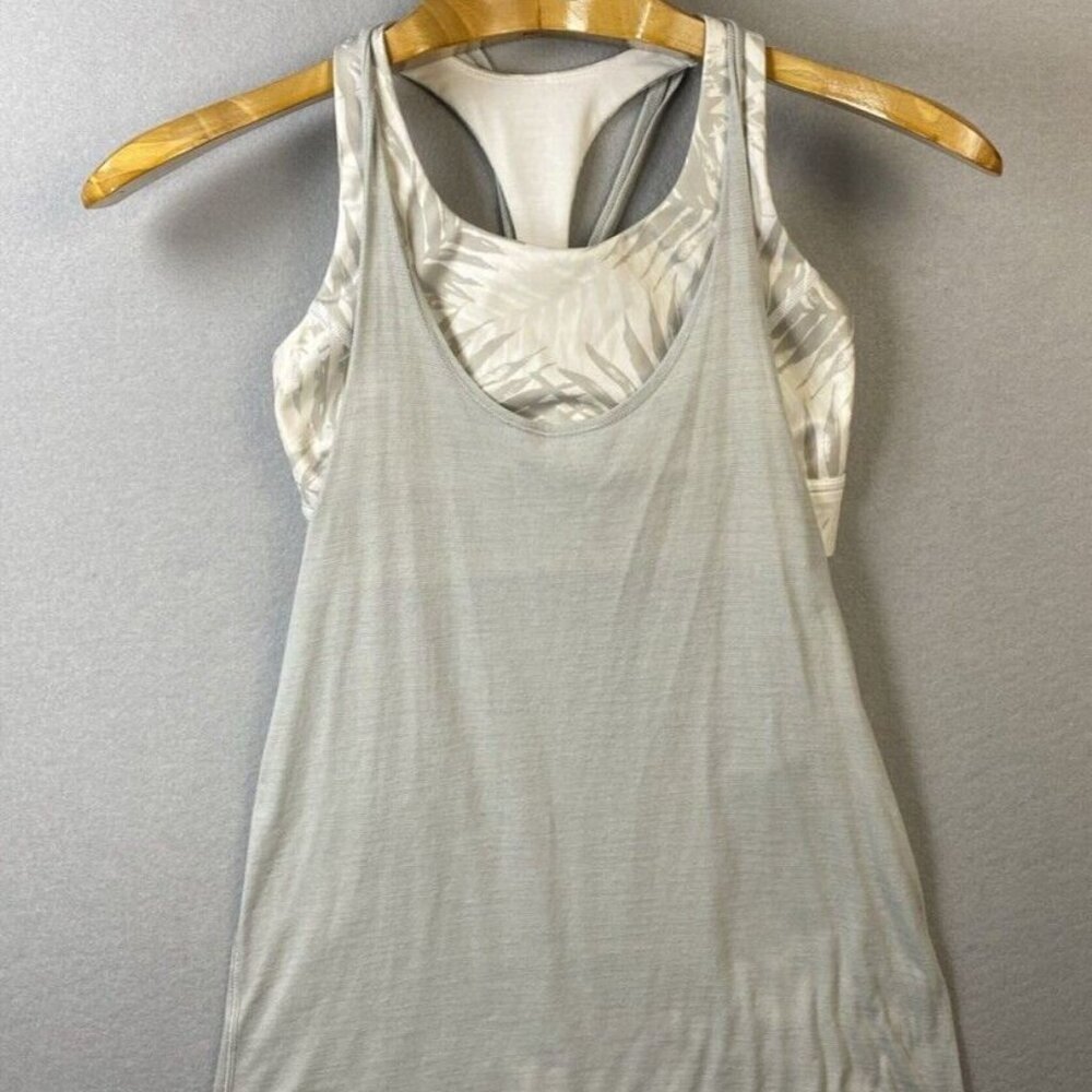 Lululemon Sports Bra Tank Top Womens Size 4 Strappy Raceback Tropical Print Yoga